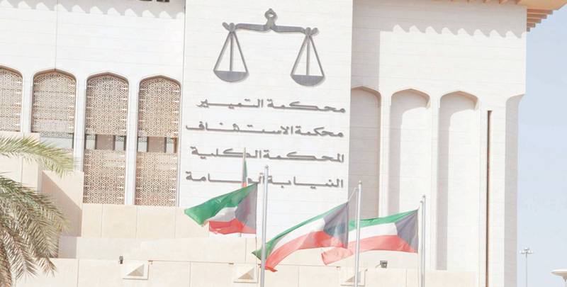 «التخطي بالترقية»  يدفع عشرات الموظفين إلى القضاء
مسؤولون يتجاوزون القانون.. ويرهقون المحاكم!